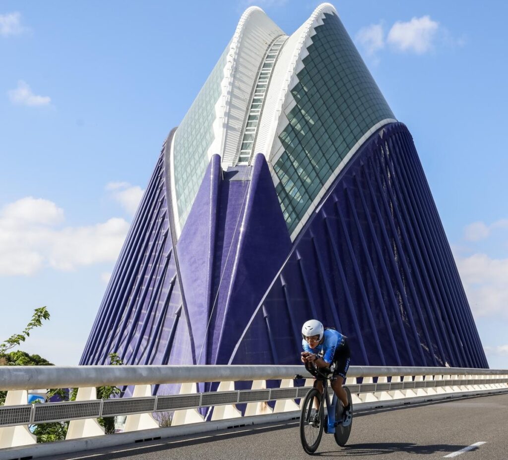 triatlon valencia ciclismo 2025 ironman