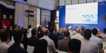 La multinacional IBM inaugura su Centro Internacional de Digital Sales en Valencia