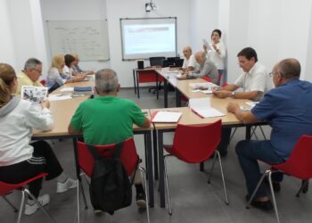 Universidad Popular de Valencia aplaza matrículas del curso 2025/26 por incidencia técnica