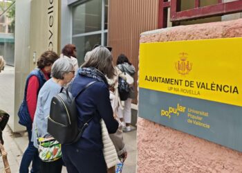La Universitat Popular de Valencia arranca 2025 con más plazas y cursos innovadores