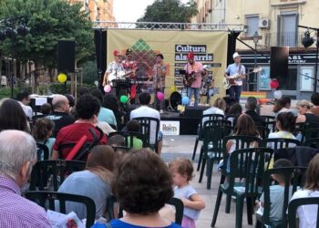 Valencia celebra 10 años de Cultura als barris con ópera y 141 eventos