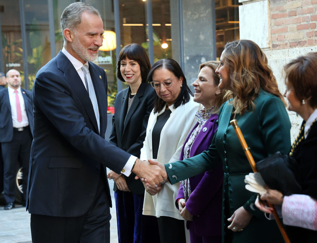 1125 Obertura curs academic universitats 13