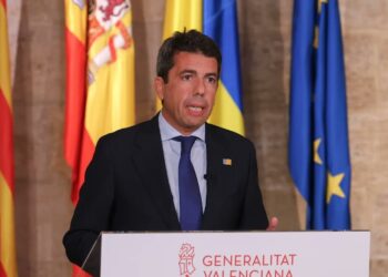 Mazón dimite y no convoca elecciones