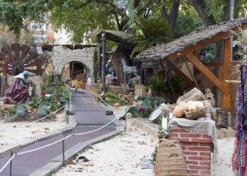 Xàtiva lleva su Belén monumental y Playmobil a Valencia