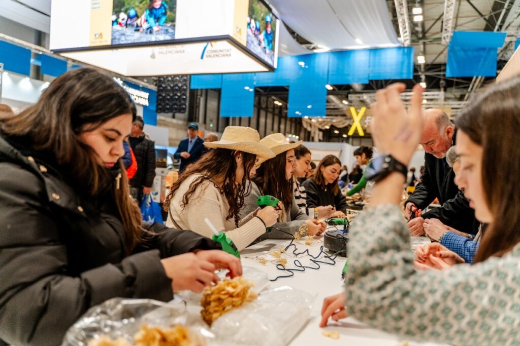 fitur estand turismo cv 2026