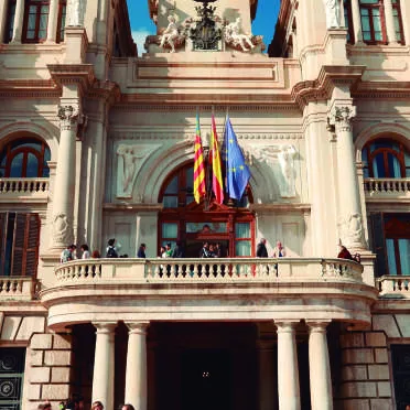 Vídeo sobre la Casa Consistorial de Valencia conmemorando 120 años