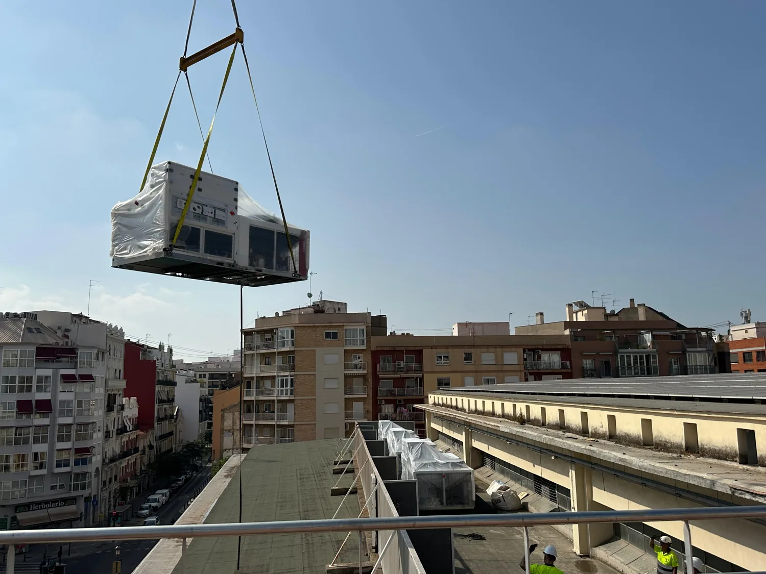 Obras de mejora energética en el Mercat de Russafa, Valencia 2026